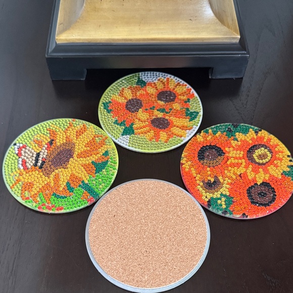 🌻 Handcrafted Diamond Art Sunflower Coaster Set - Set of 4 Gift Ready - Picture 4 of 6
